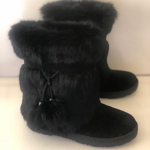 BEAR PAW- The Tama Fluffy Boots